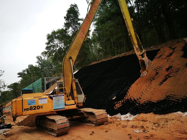 蜂巢格室推荐山东万旭工程材料